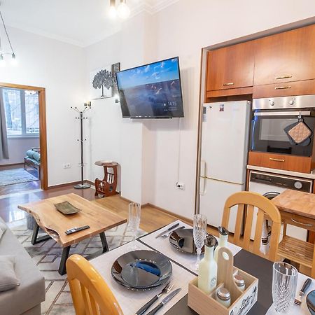 Vintage Home By Ndk And Vitosha Blvd With Free Secured Parking Sofia Exterior foto